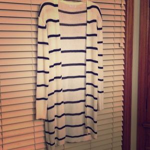 Pink lily size M cardigan black and white stripe